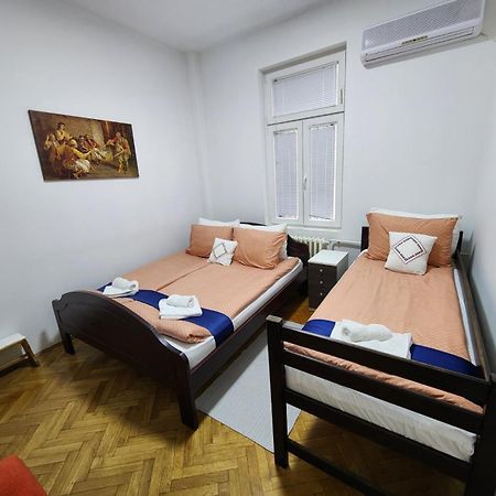Authentic Belgrade Centre Apartment #4 - Budget Luaran gambar