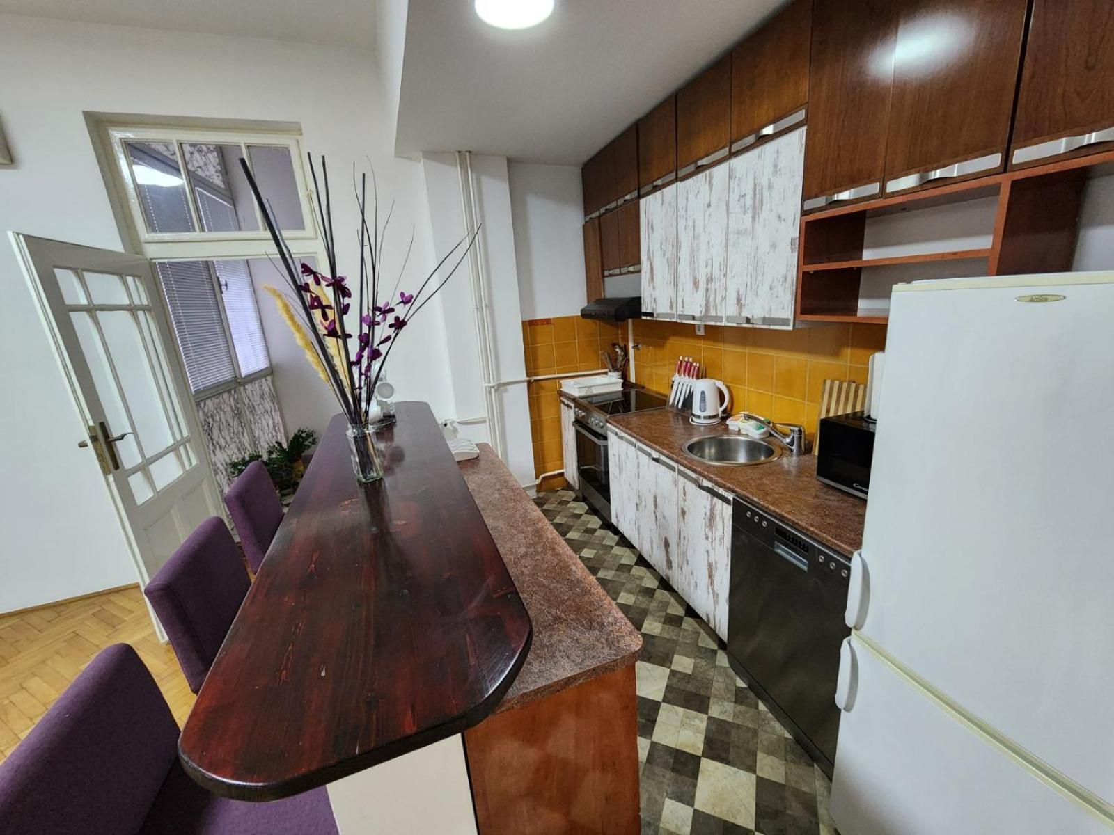 Authentic Belgrade Centre Apartment #4 - Budget Luaran gambar